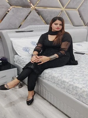 Call Girl in Balurghat